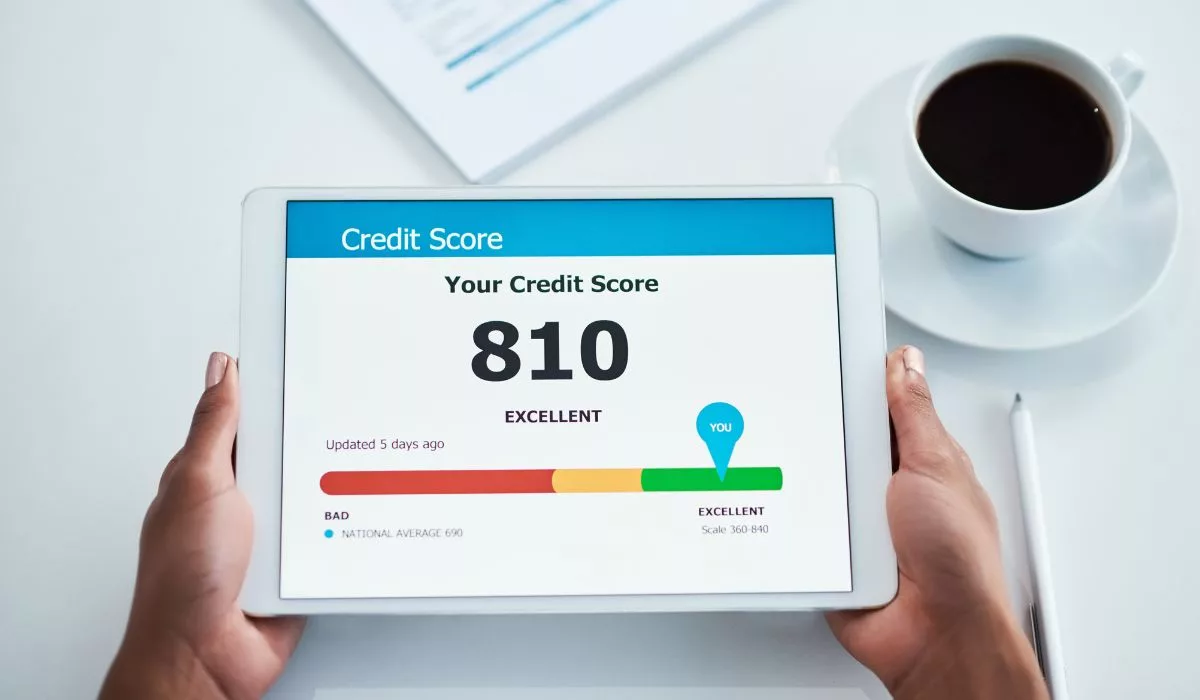 Use of AI to improve credit score